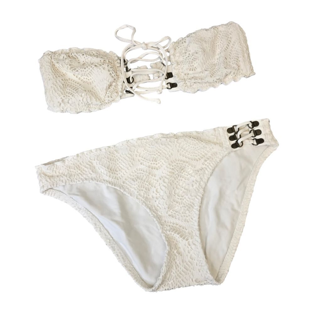 BECCA by Rebecca Virtue Women's S Crochet Swimsuit Bikini Set White